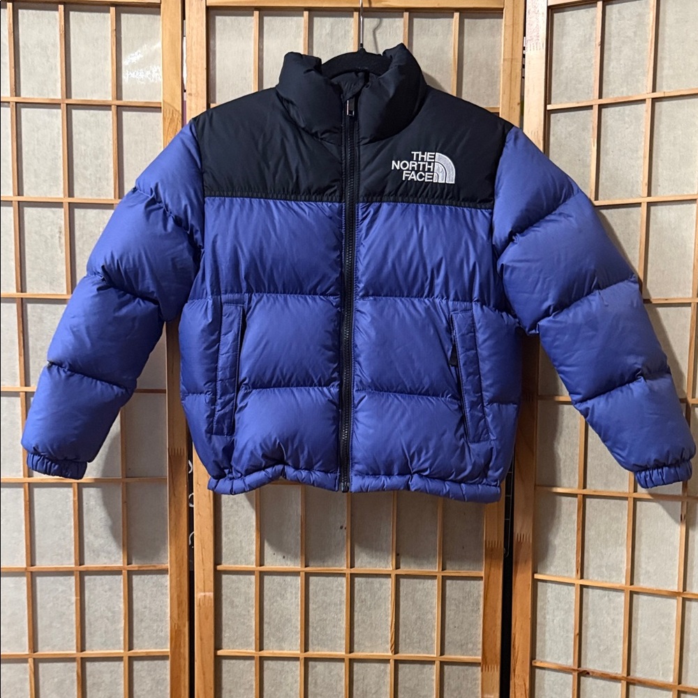 The North Face Kids Blue and Black Puffer Jacket (M) 10